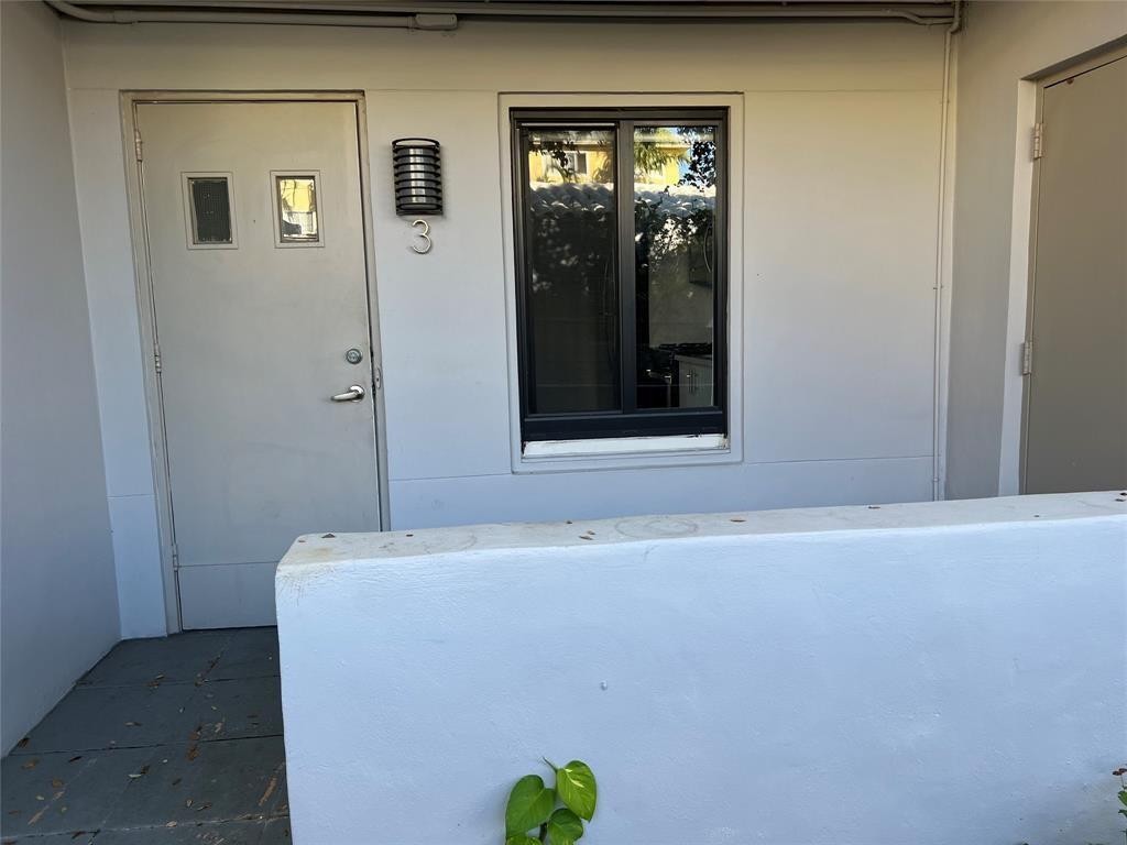 1605 E Broward Blvd 3