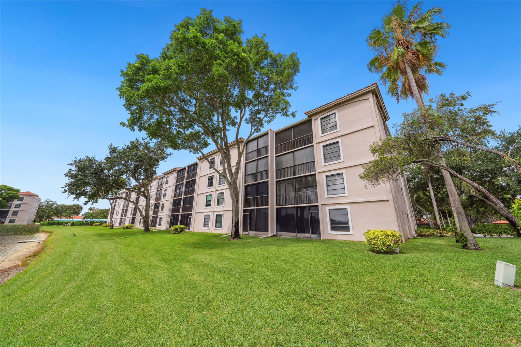 6269 Pointe Regal Cir 210