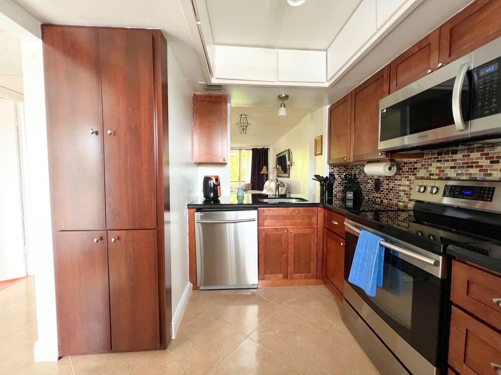 113 Royal Park Dr 3A