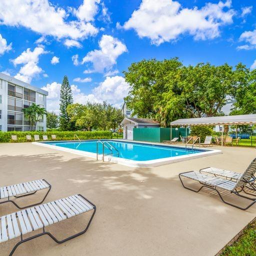 113 Royal Park Dr 3A