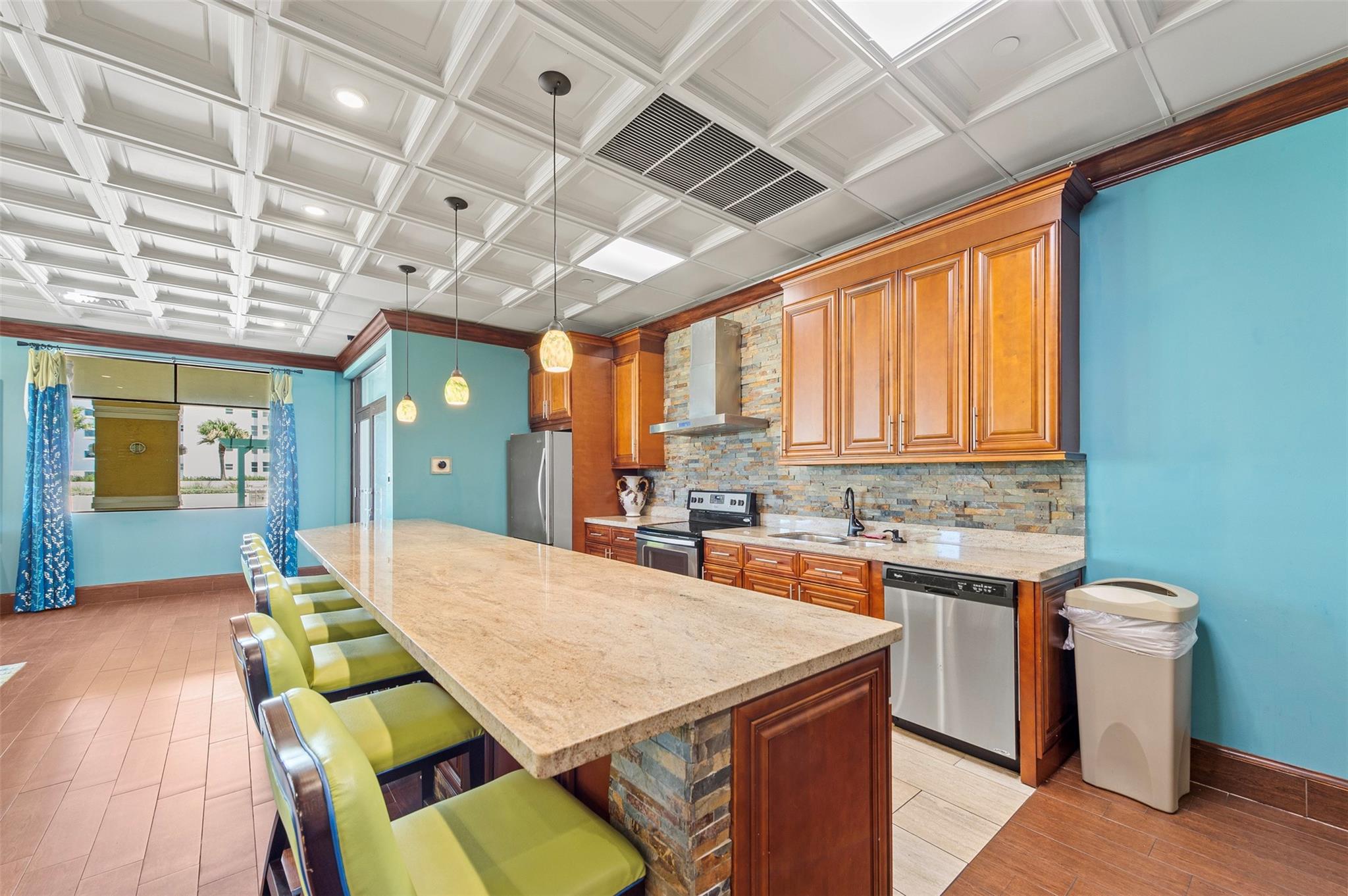 3020 NE 32nd Ave 506