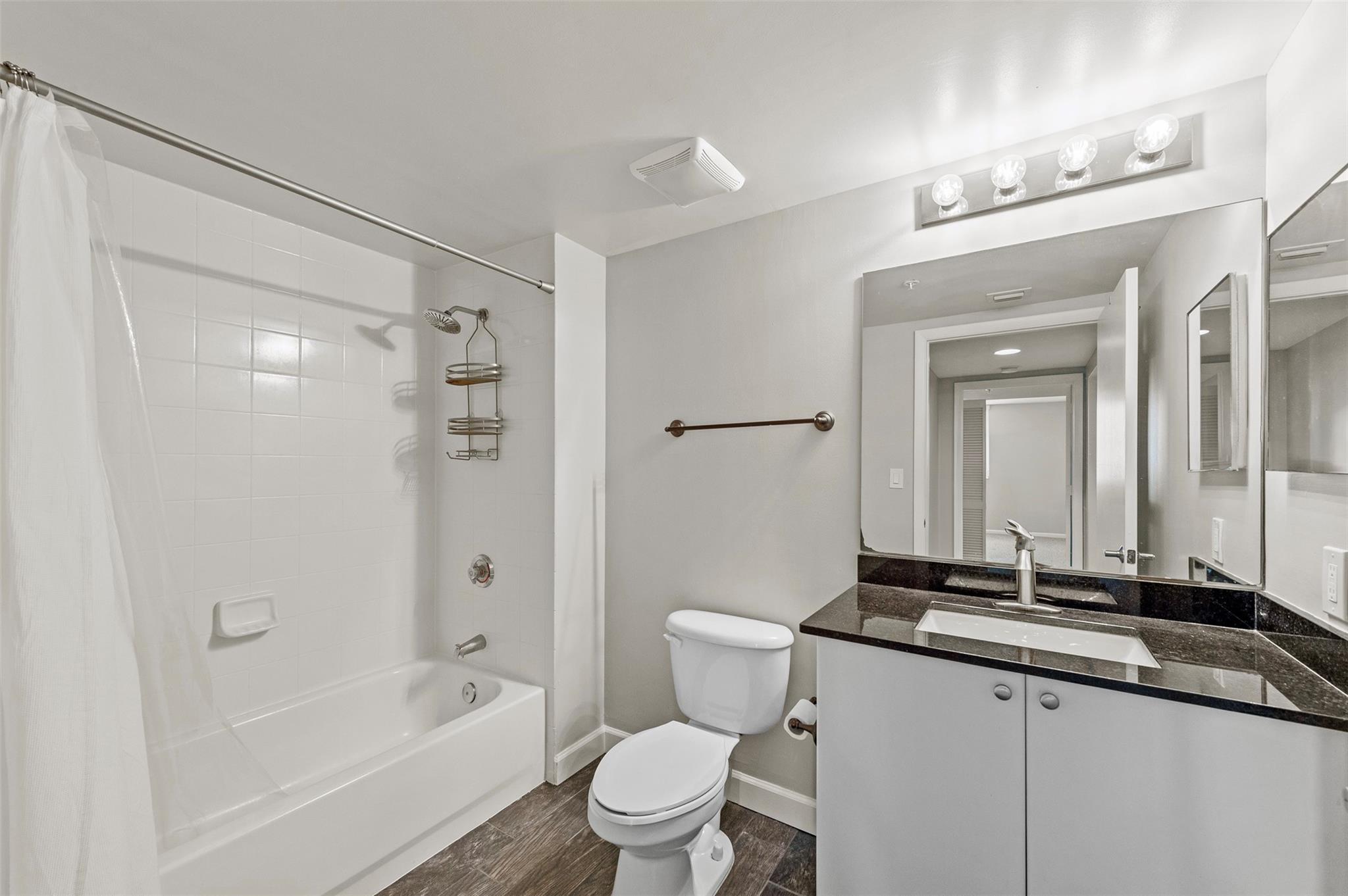 3020 NE 32nd Ave 506