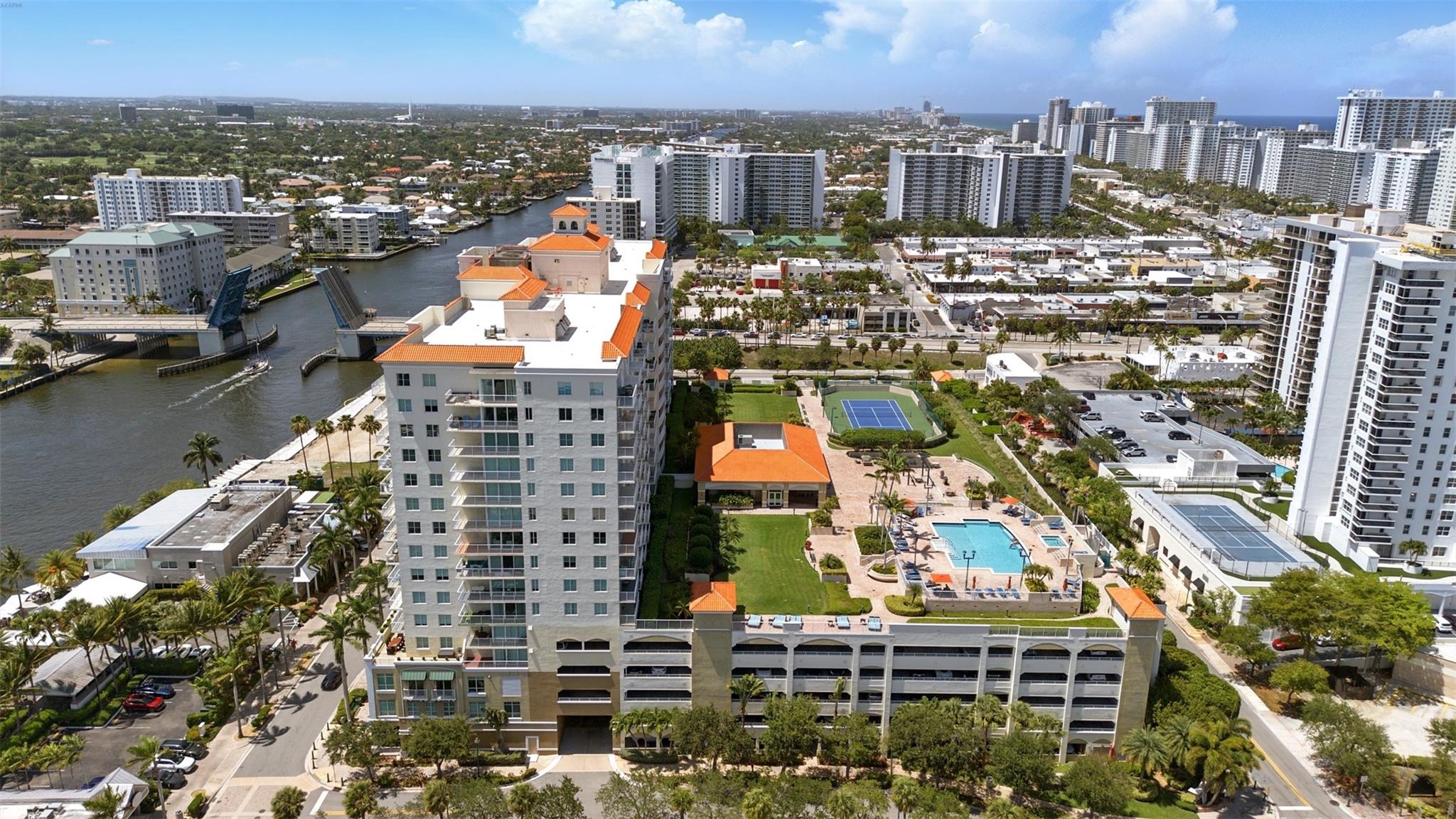 3020 NE 32nd Ave 506