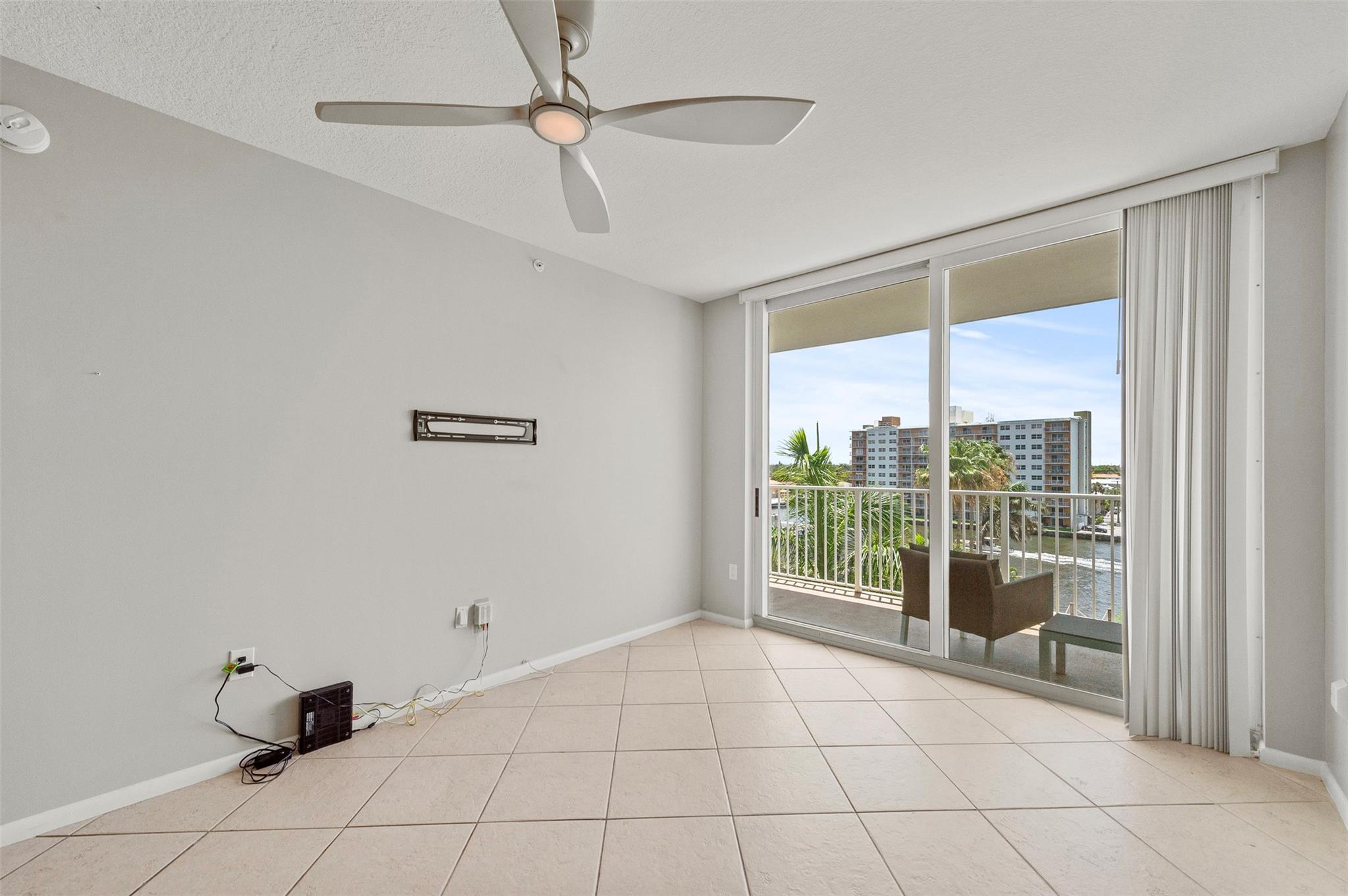 3020 NE 32nd Ave 506