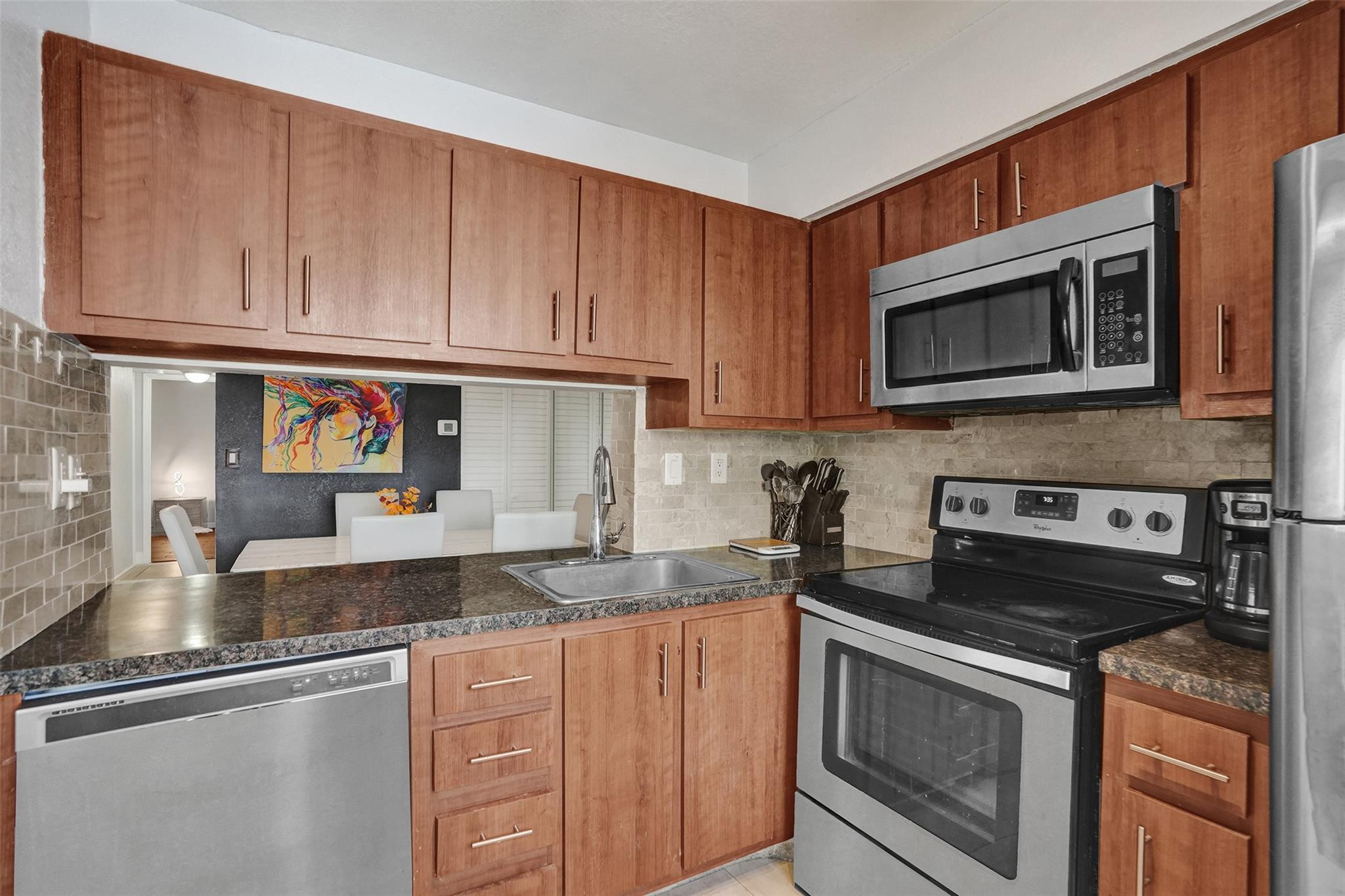 2725 S Oakland Forest Dr 202