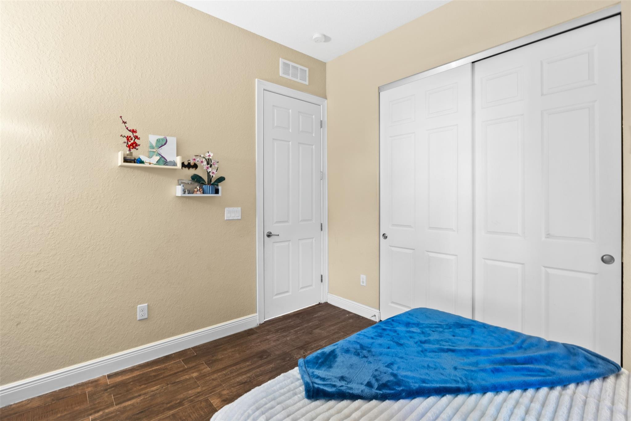 3641 NW 87th Avenue, Hollywood