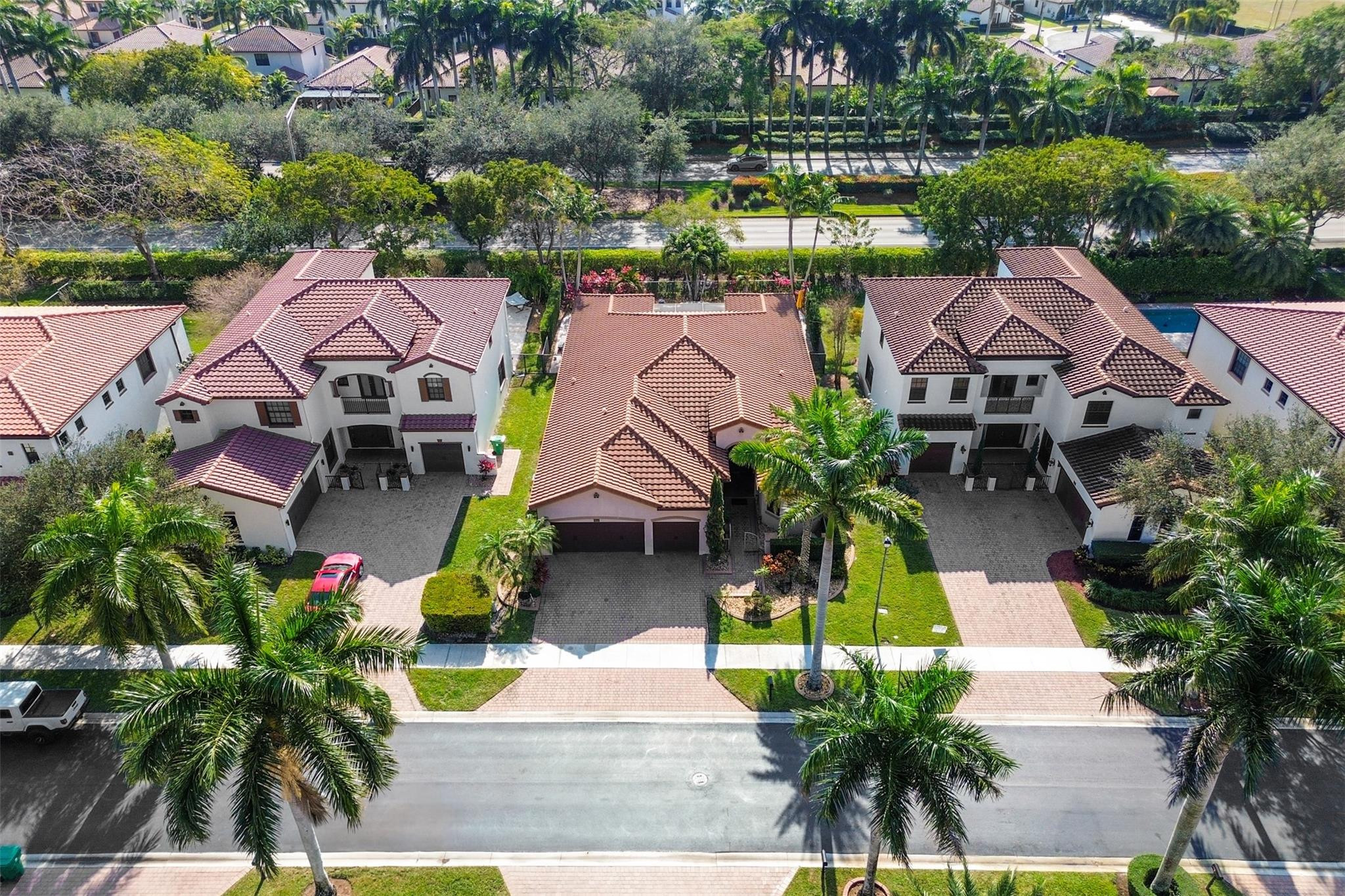 3641 NW 87th Avenue, Hollywood