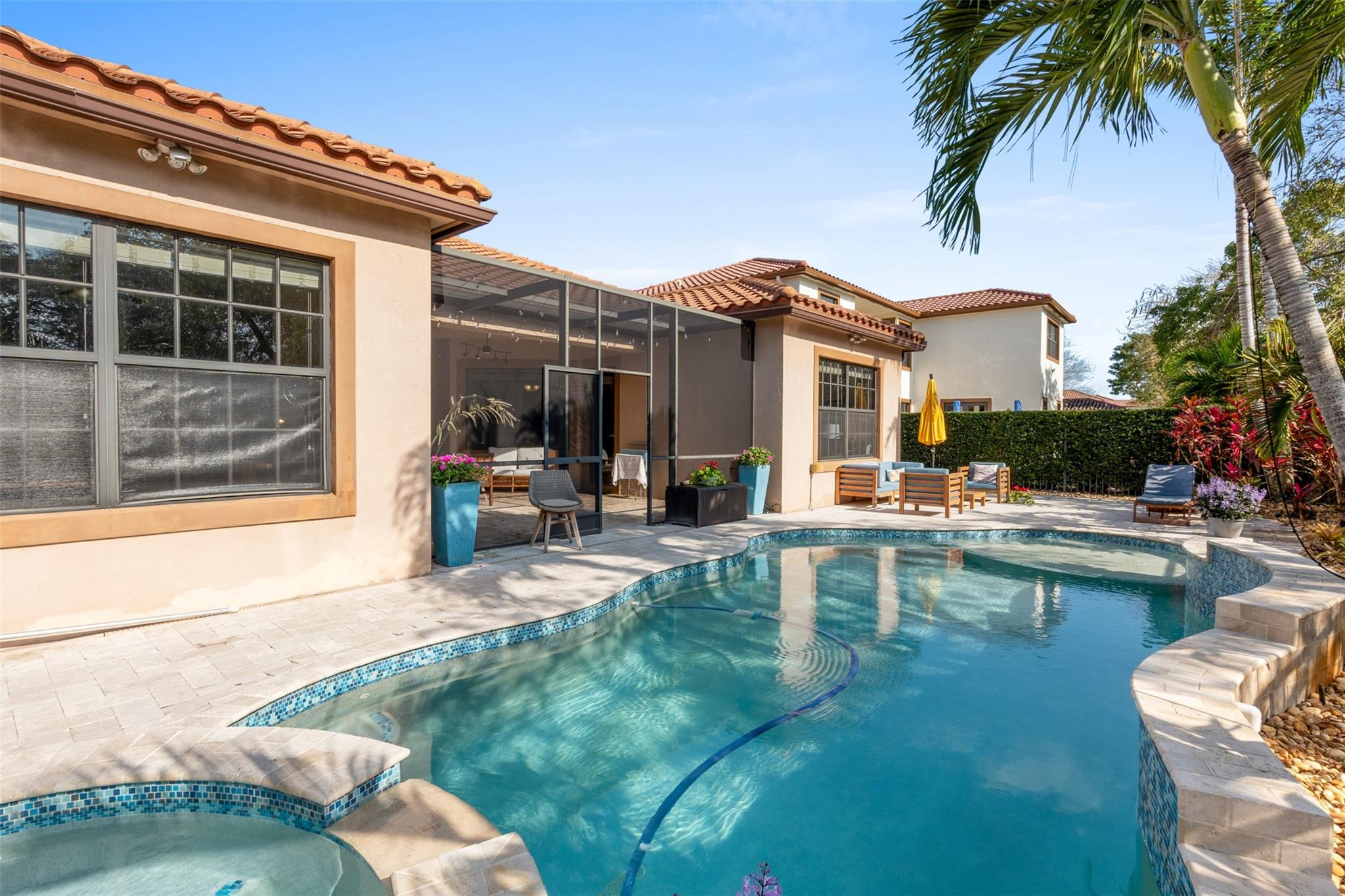 3641 NW 87th Avenue, Hollywood