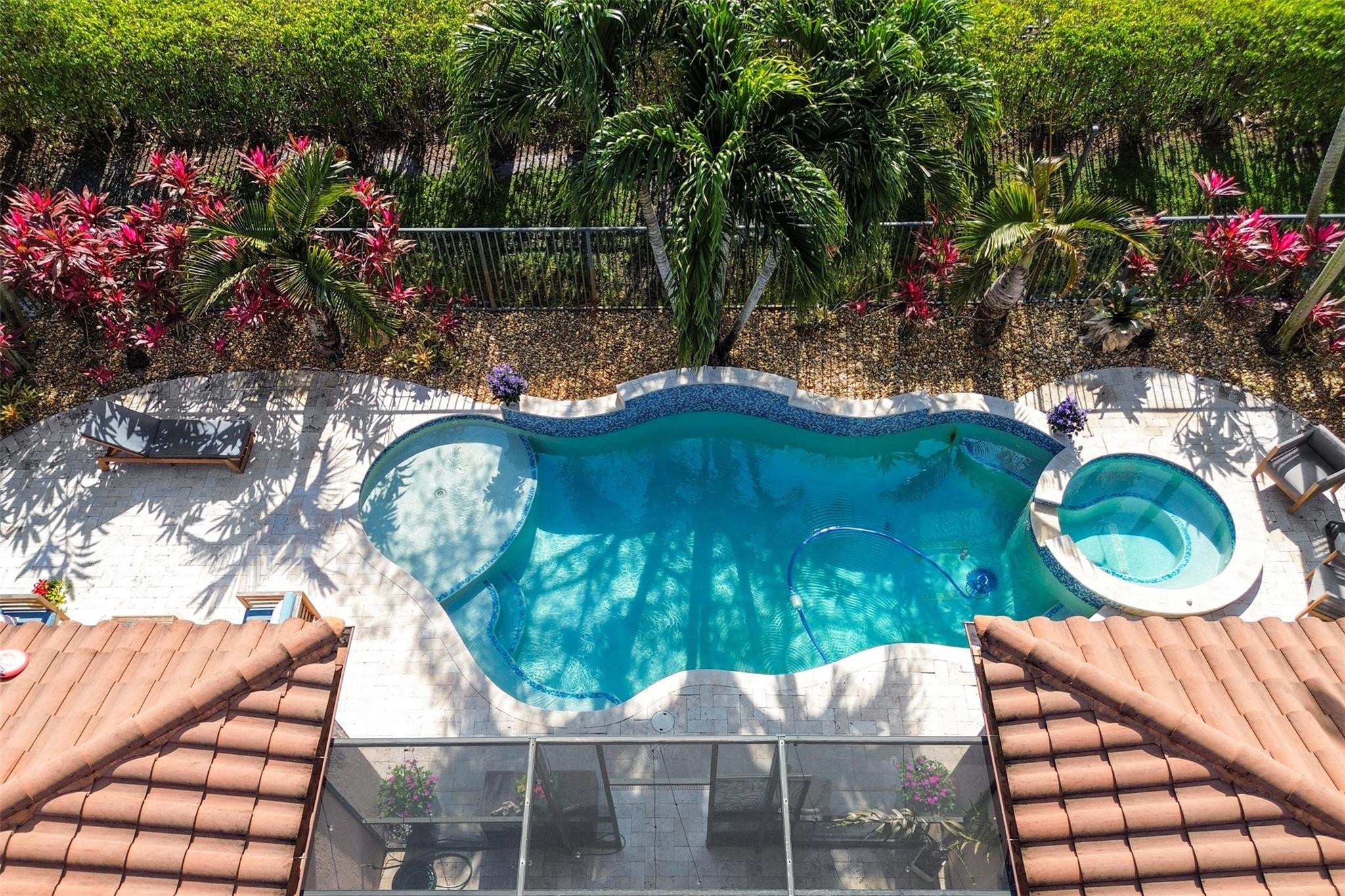 3641 NW 87th Avenue, Hollywood