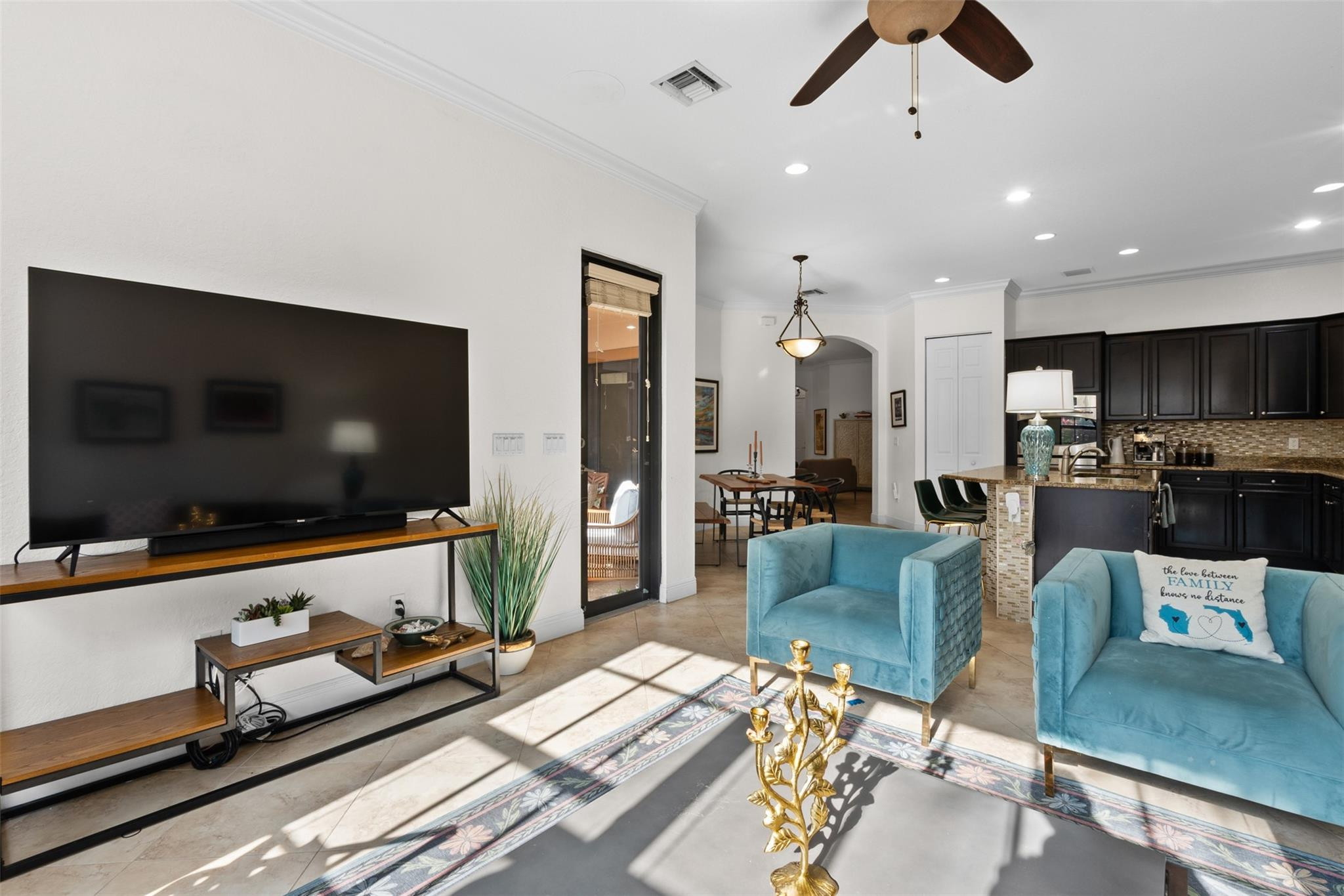 3641 NW 87th Avenue, Hollywood