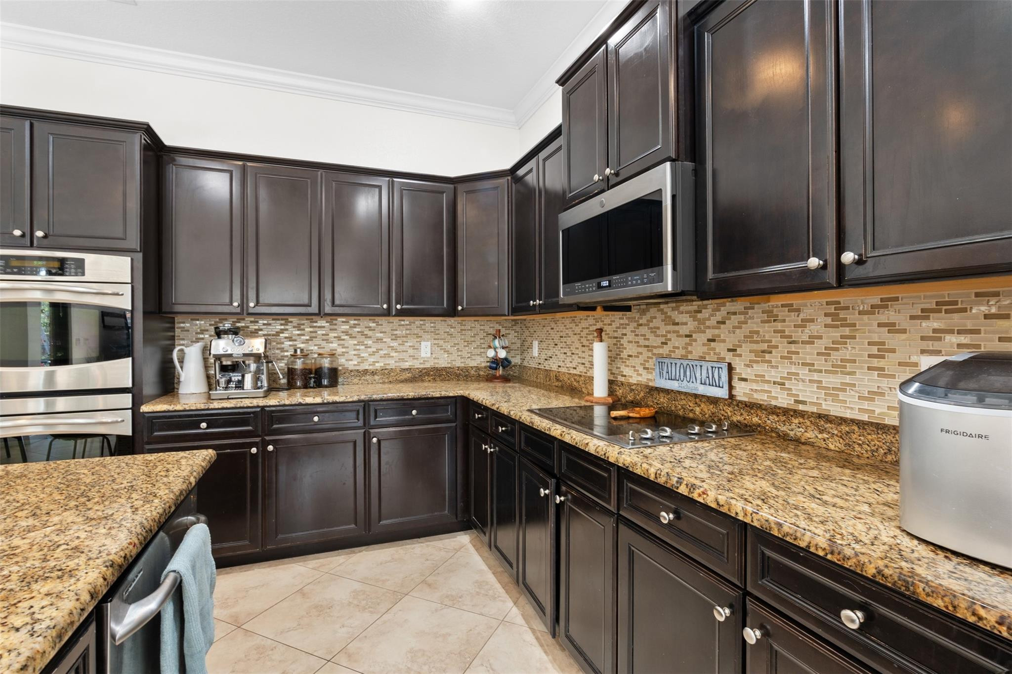 3641 NW 87th Avenue, Hollywood