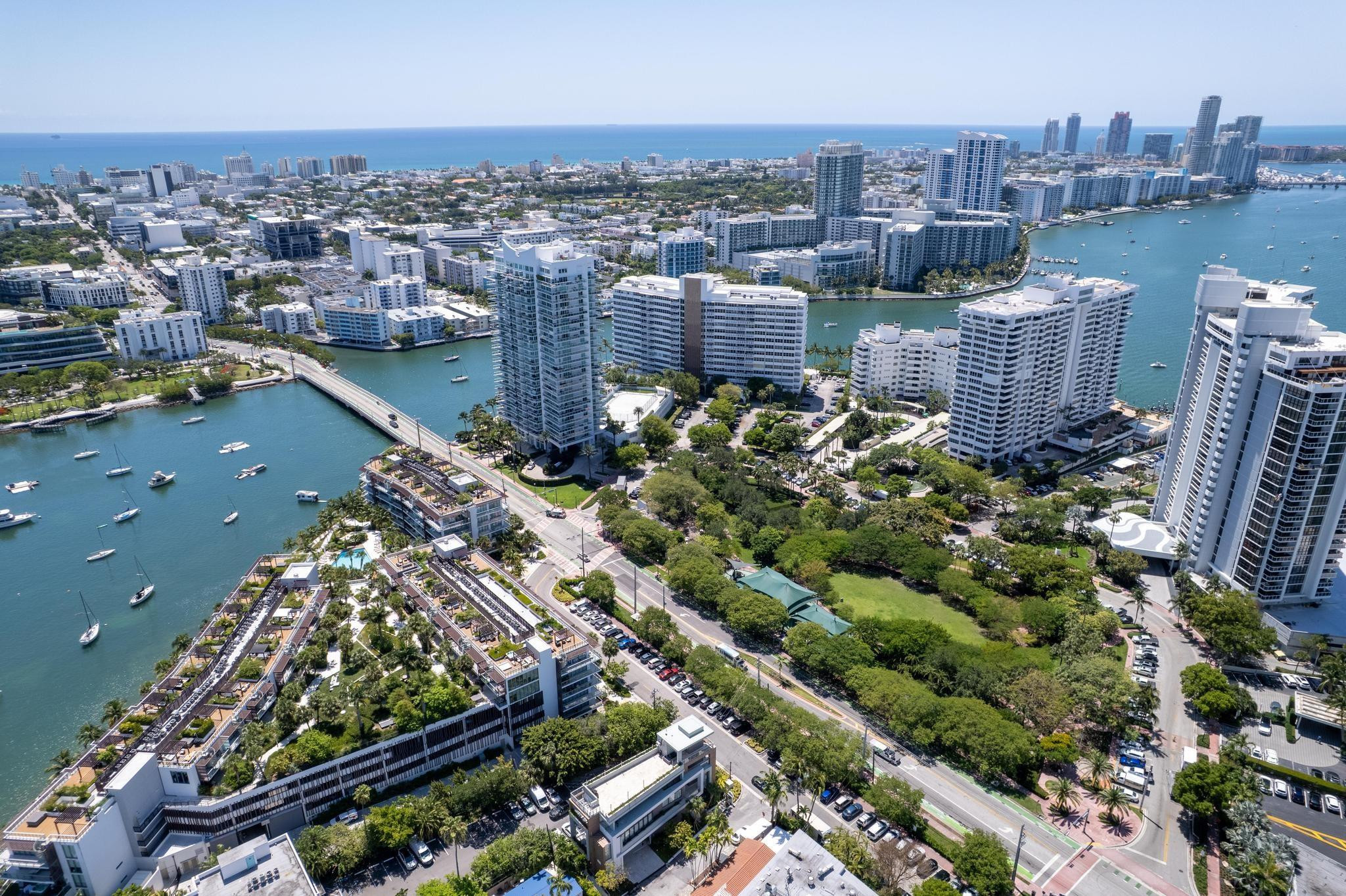 11 Island Ave 808