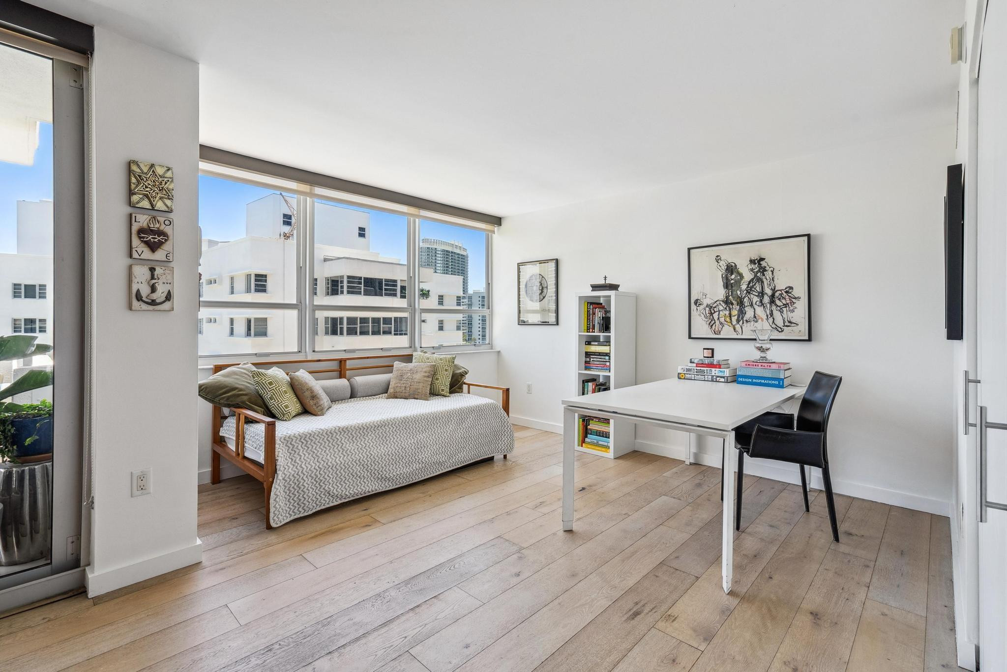 11 Island Ave 808