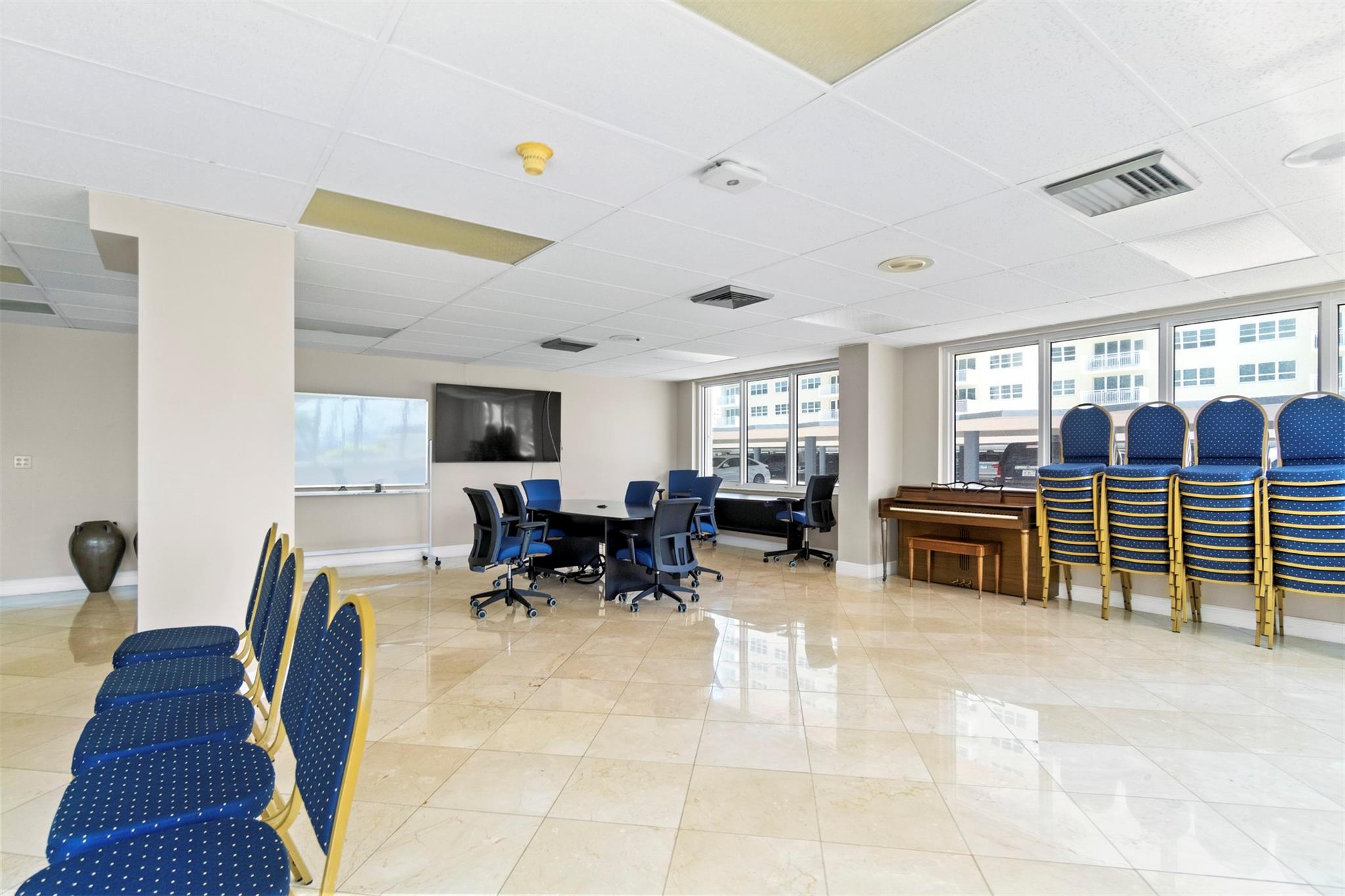 111 N Pompano Beach Blvd PH3