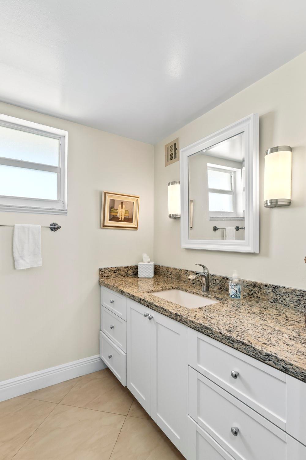 111 N Pompano Beach Blvd PH3