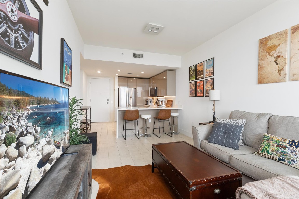 2000 Metropica Way 1208