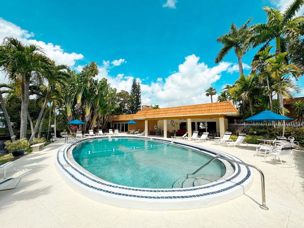 119 NE 19th Court 207G, Wilton Manors Unit: 207G