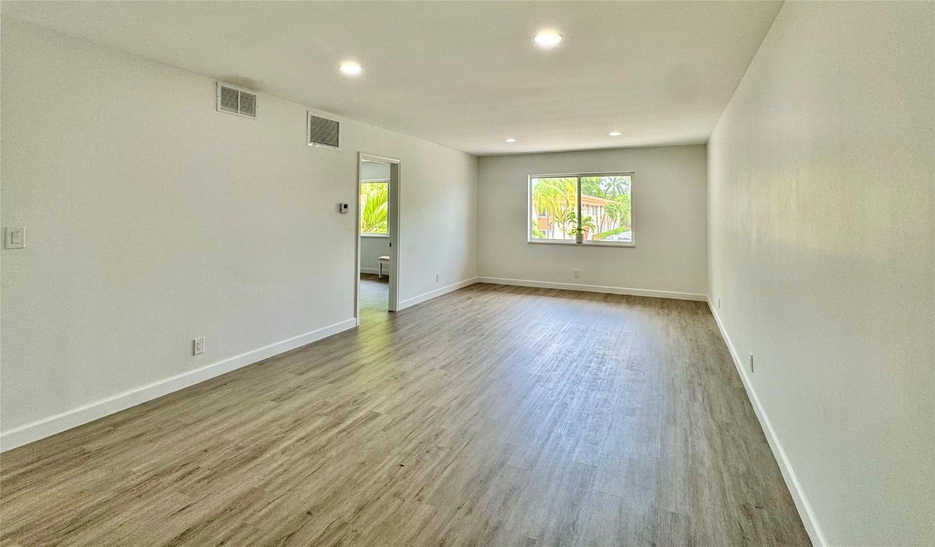 119 NE 19th Court 207G, Wilton Manors Unit: 207G