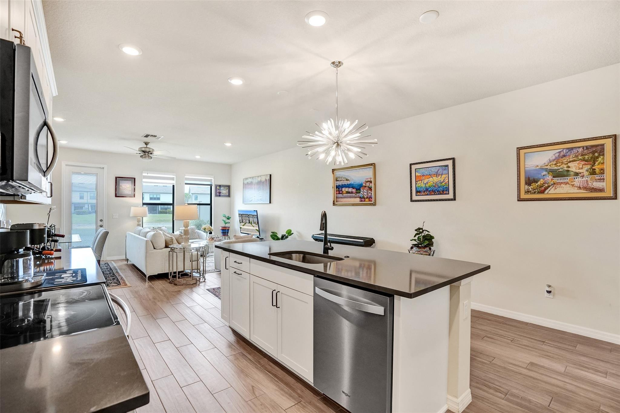 2281 Appleton Cir 2281