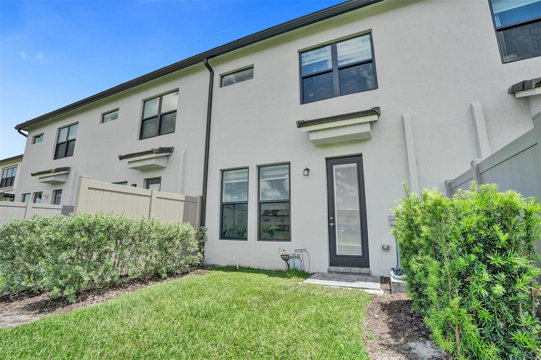 2281 Appleton Cir 2281