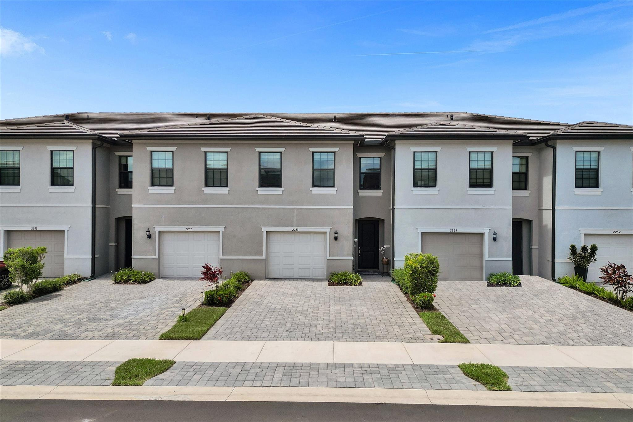 2281 Appleton Cir 2281