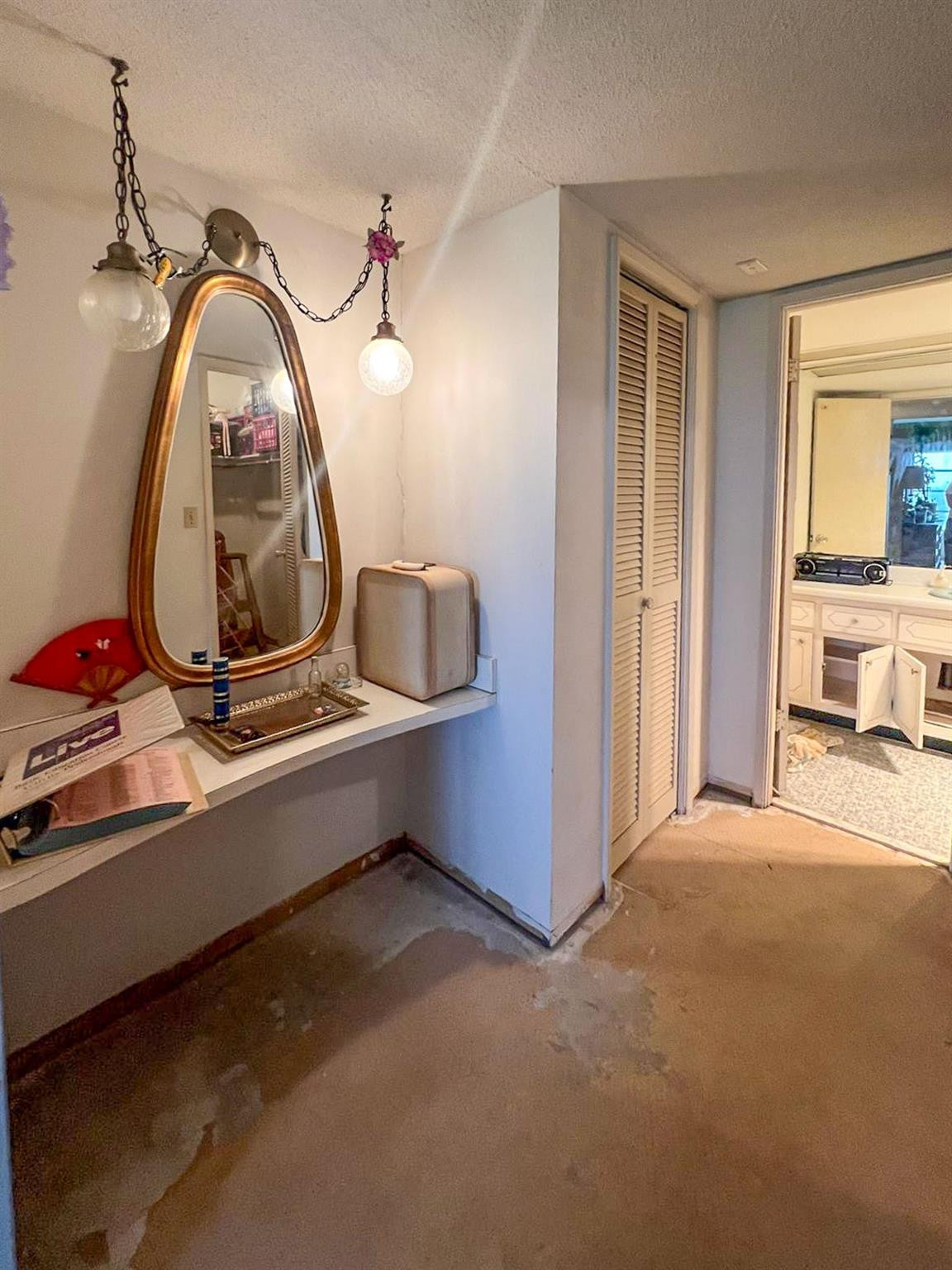 3050 N Palm Aire Dr 604