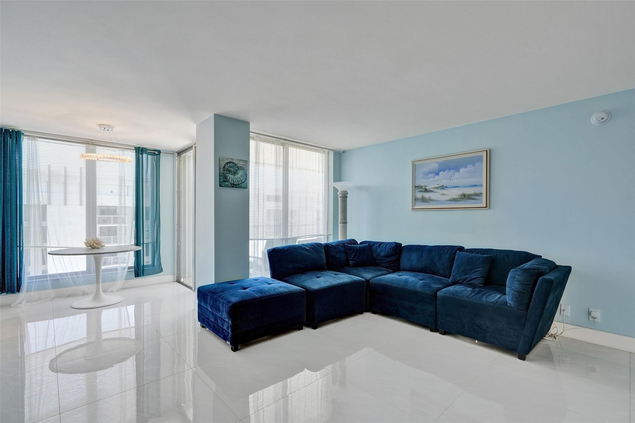 1010 S Ocean Blvd 1811