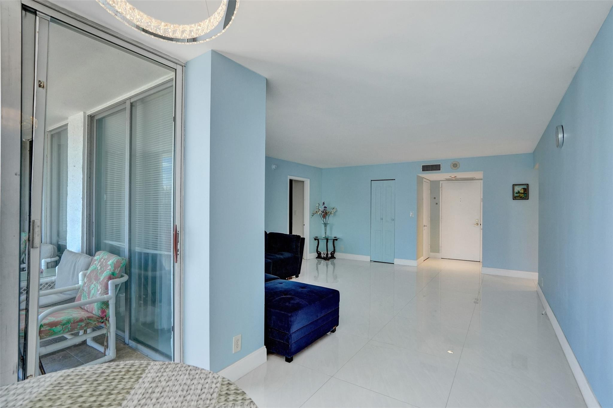 1010 S Ocean Blvd 1811