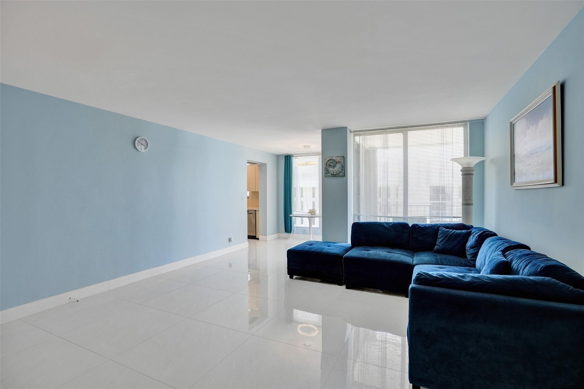 1010 S Ocean Blvd 1811