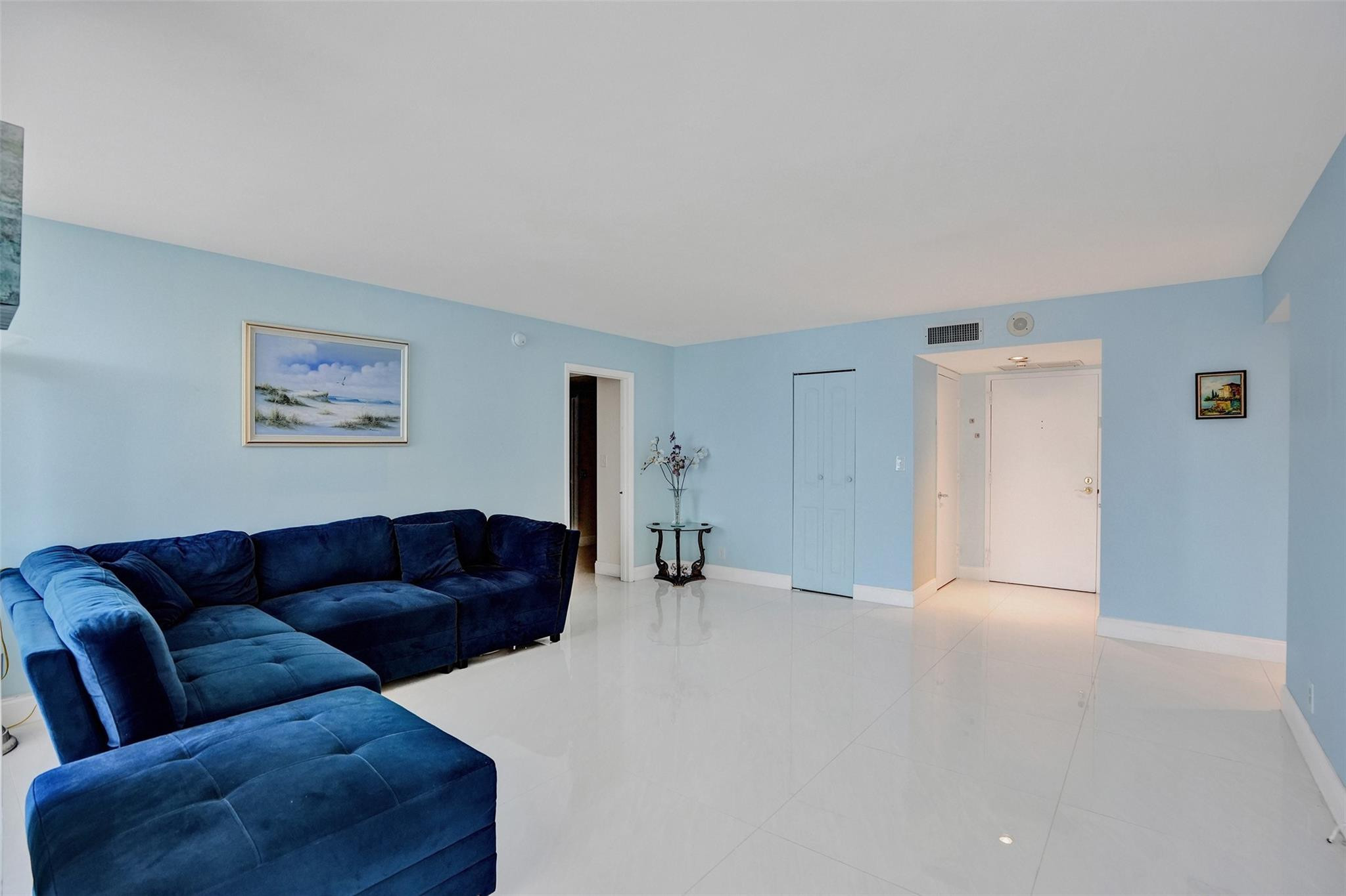 1010 S Ocean Blvd 1811