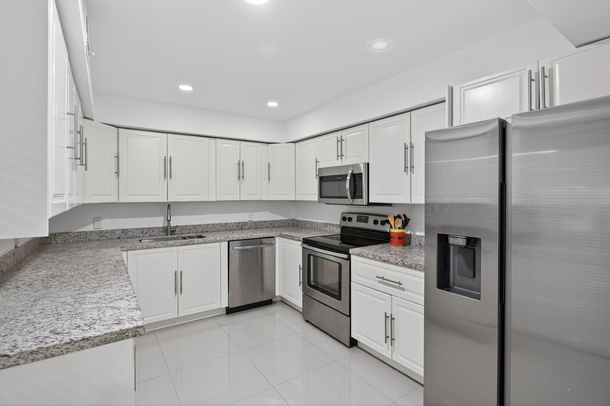 16475 Golf Club Road 110, Weston Unit: 110