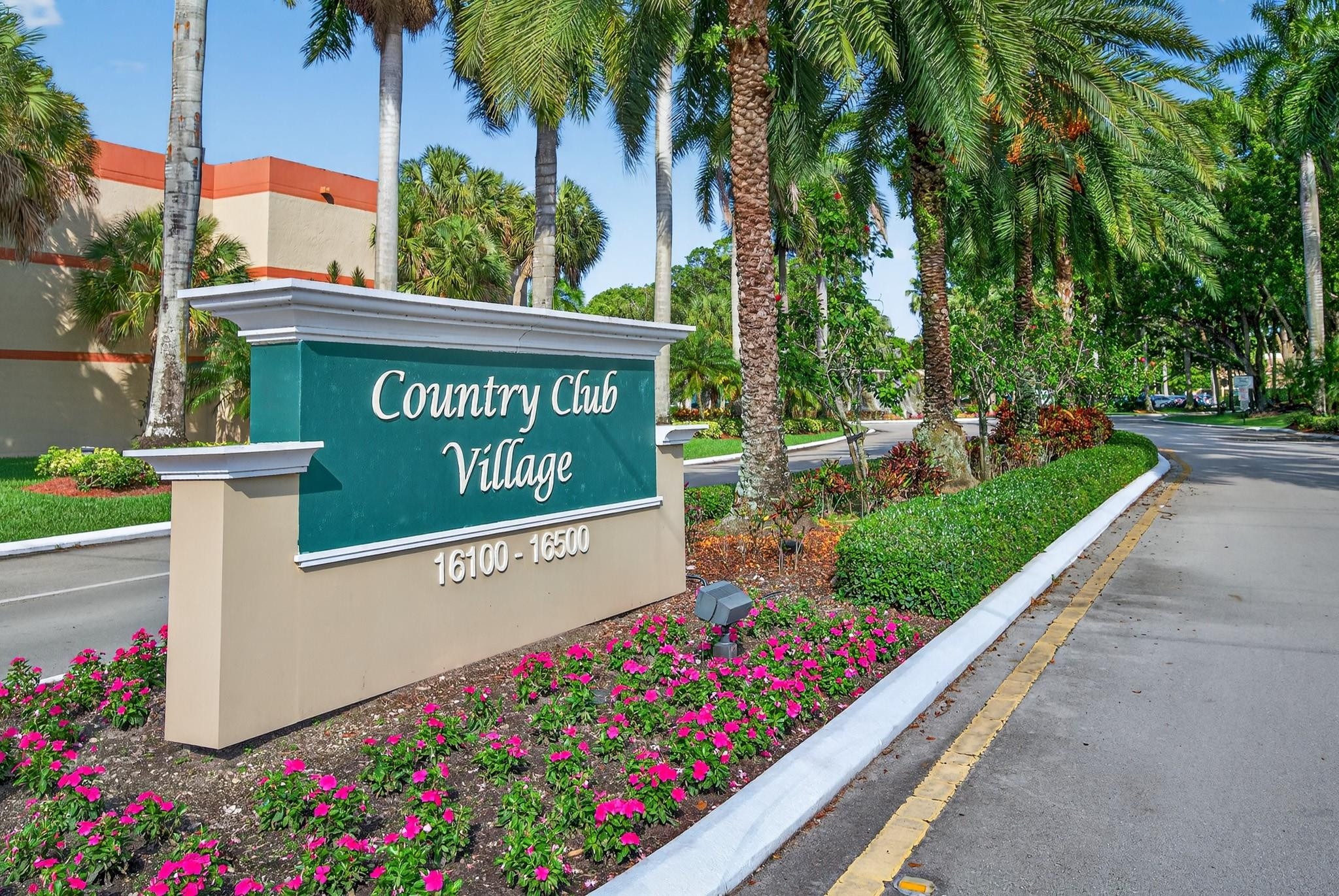 16475 Golf Club Road 110, Weston Unit: 110