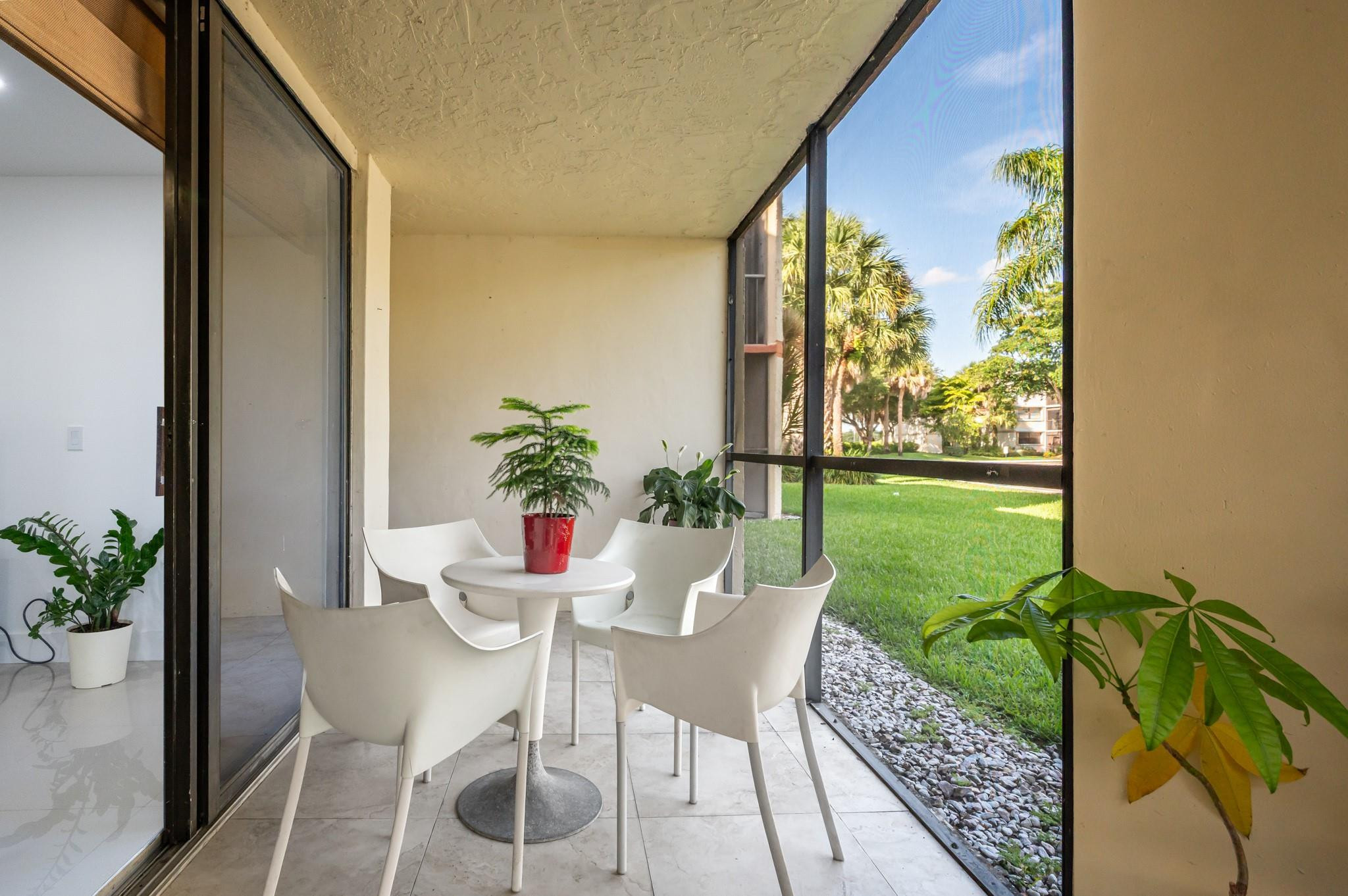 16475 Golf Club Road 110, Weston Unit: 110