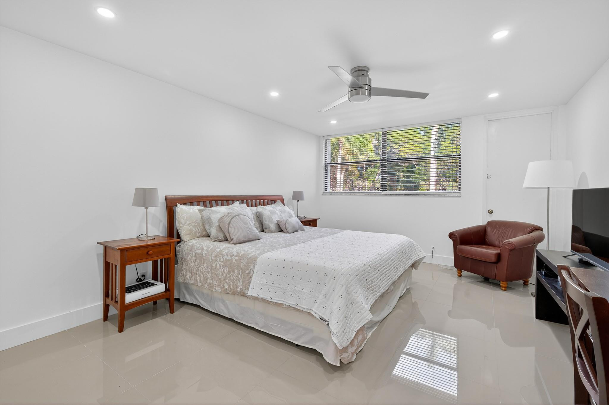 16475 Golf Club Road 110, Weston Unit: 110
