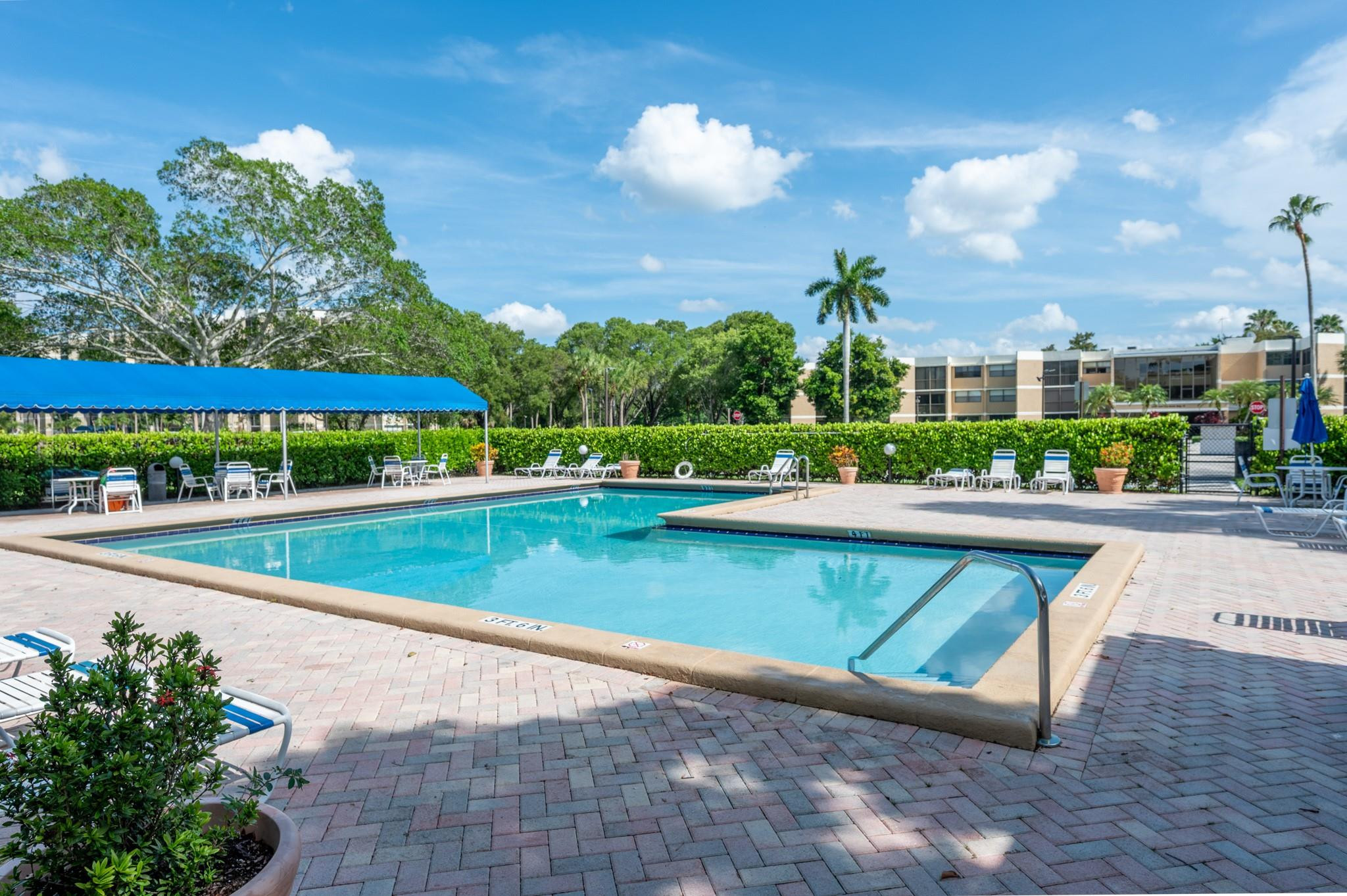 16475 Golf Club Road 110, Weston Unit: 110