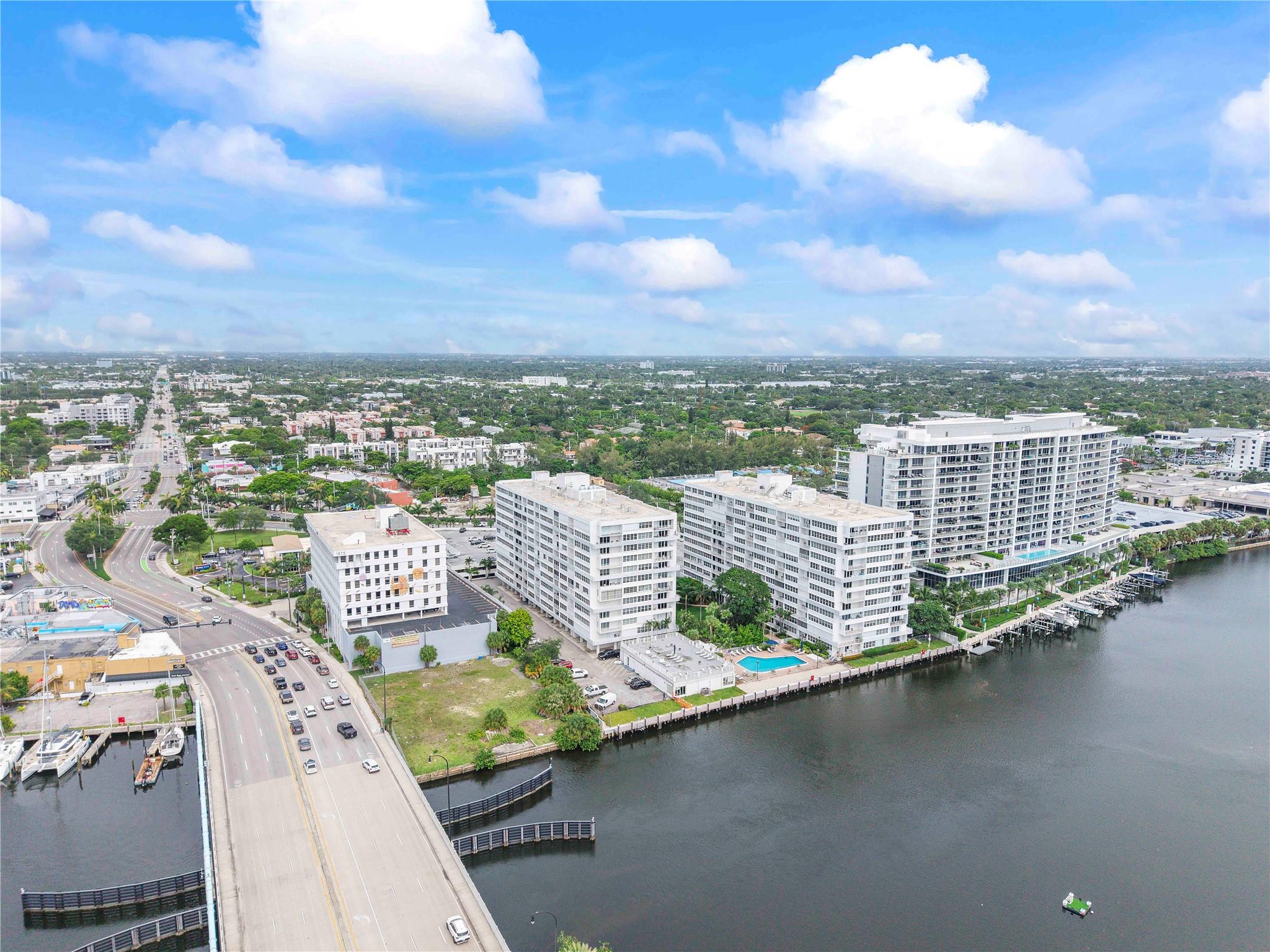 1160 N Federal Hwy 1020