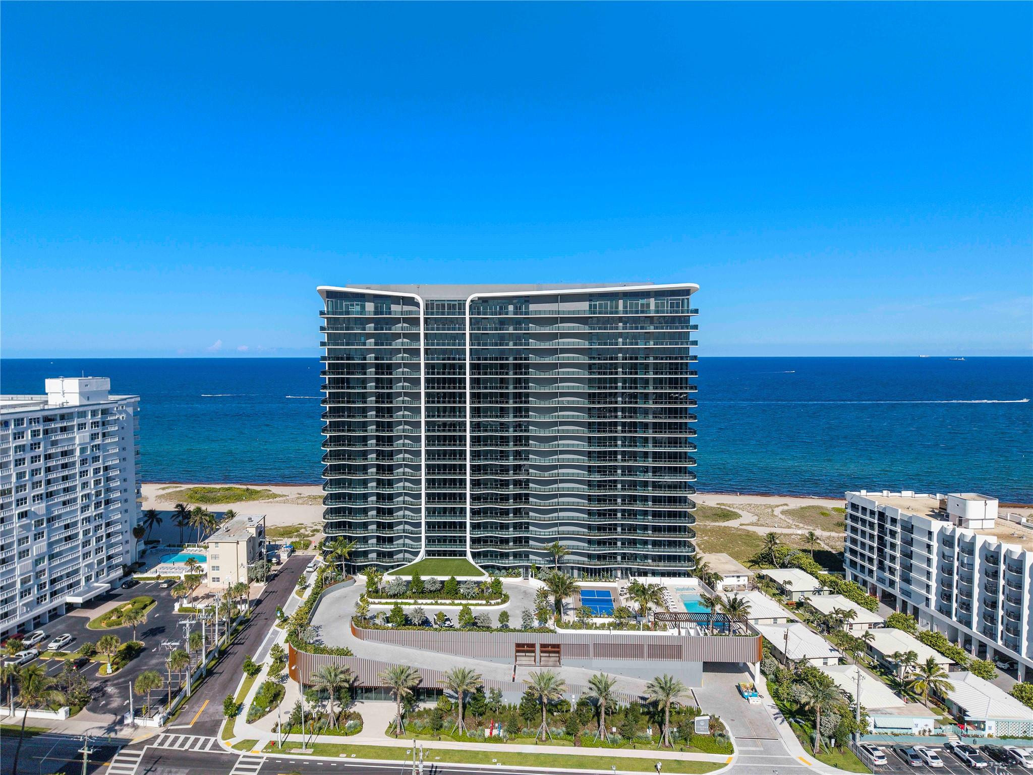 900 N Ocean 305