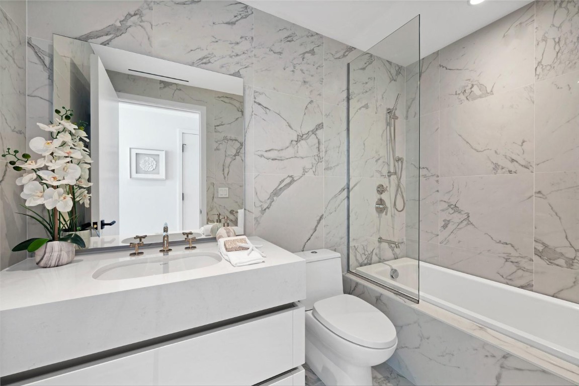 525 N Fort Lauderdale Beach Blvd 803