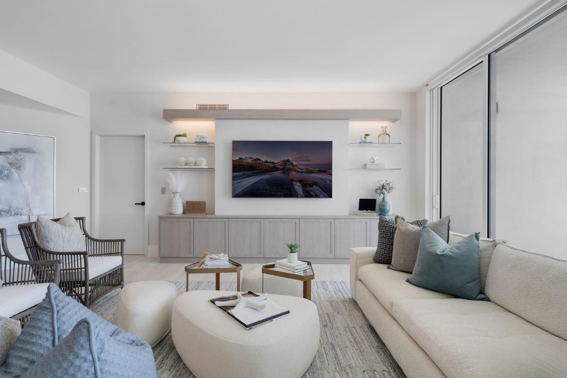 525 N Fort Lauderdale Beach Blvd 803