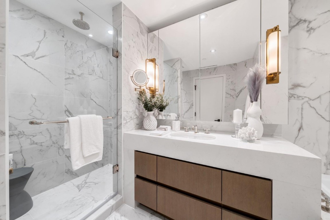 525 N Fort Lauderdale Beach Blvd 803