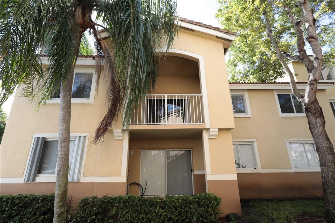 2640 S University Dr 202