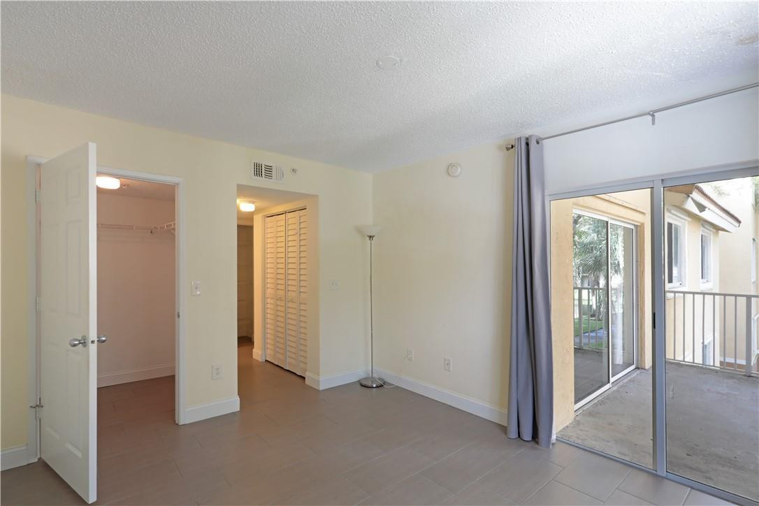 2640 S University Dr 202