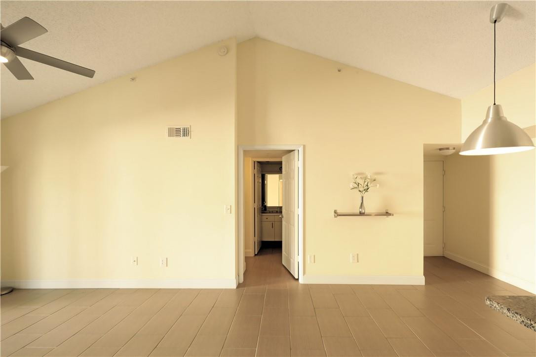 2640 S University Dr 202