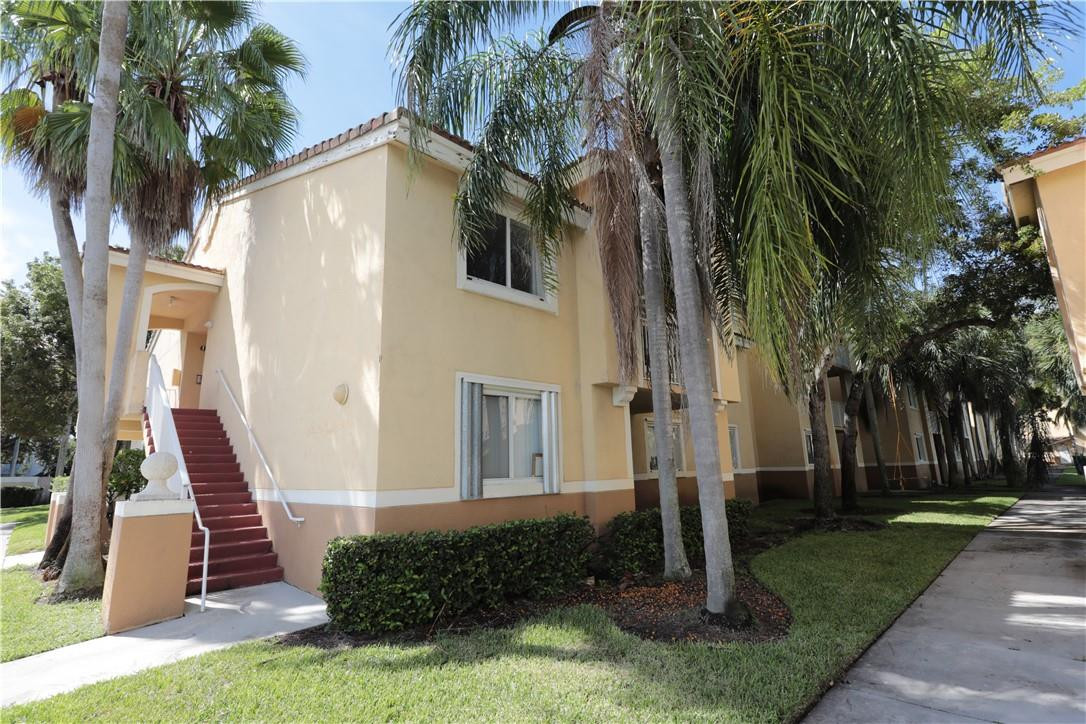 2640 S University Dr 202