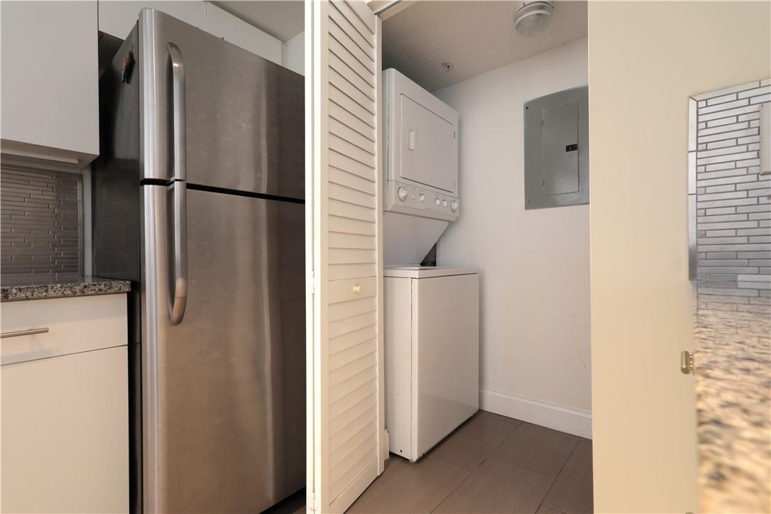 2640 S University Dr 202