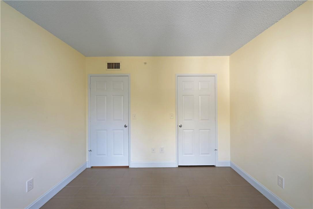 2640 S University Dr 202