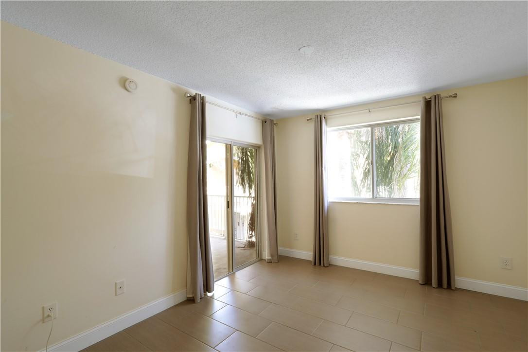 2640 S University Dr 202