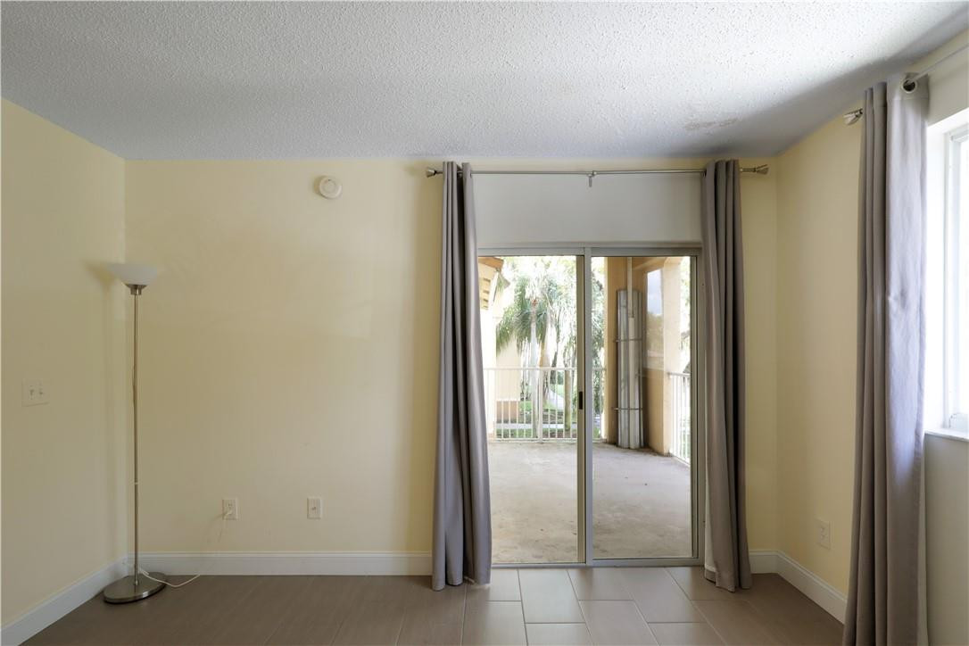 2640 S University Dr 202