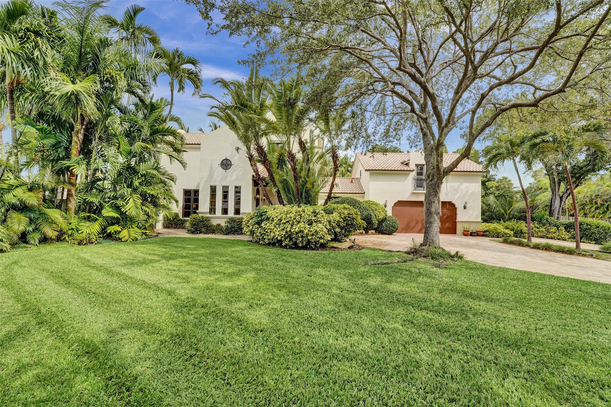 2321 SW 26th Ave