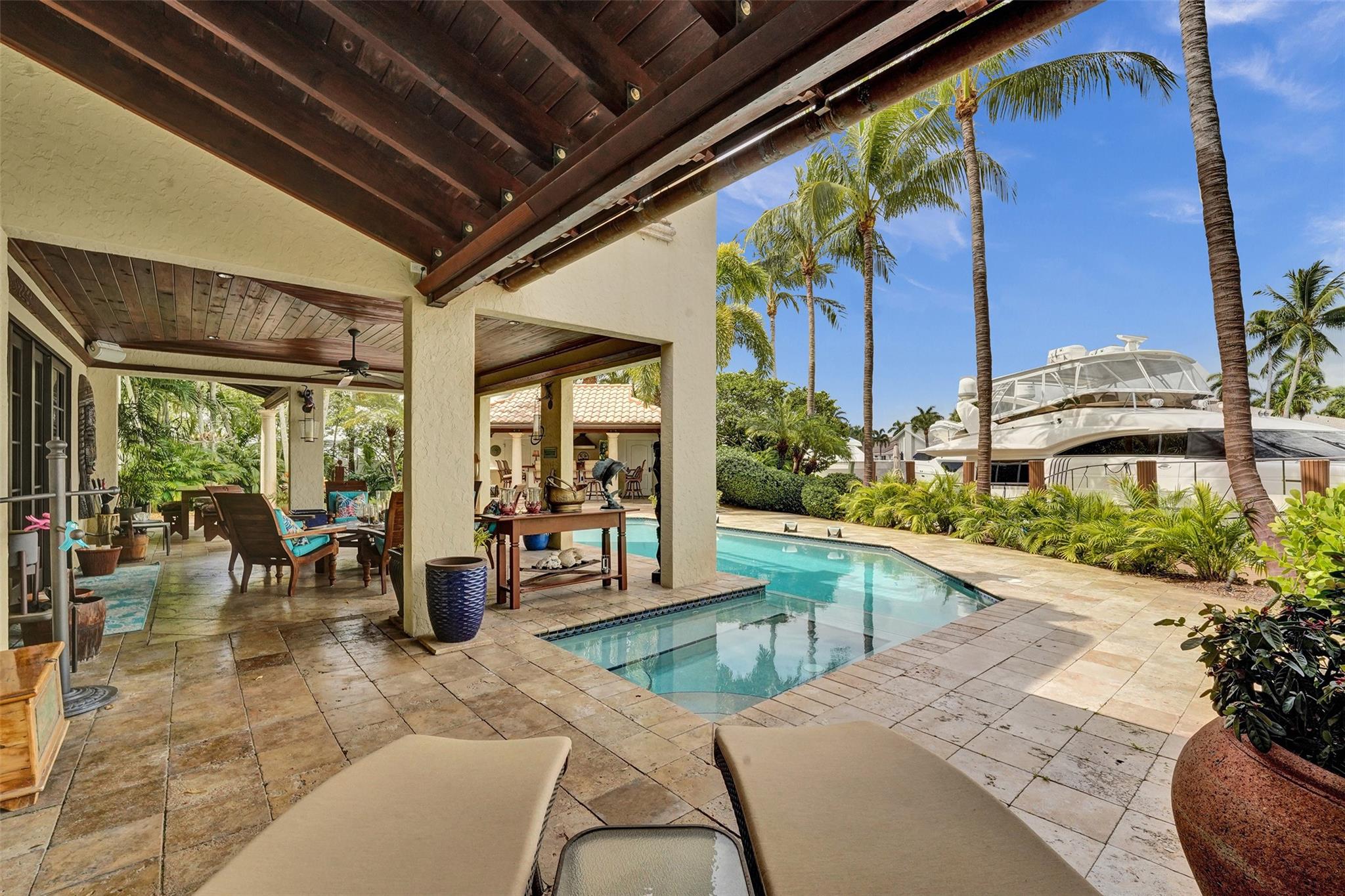 2321 SW 26th Ave